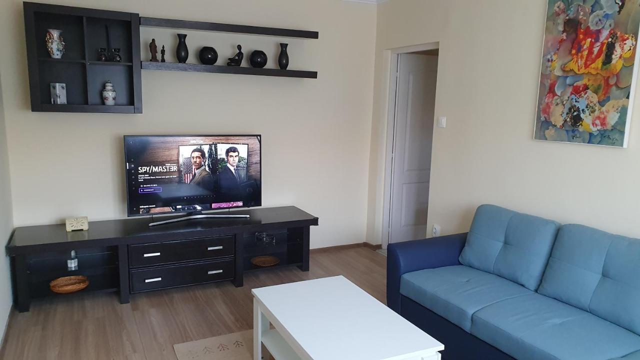Apartament Estera Leilighet Oradea Eksteriør bilde