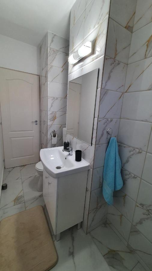 Apartament Estera Leilighet Oradea Eksteriør bilde